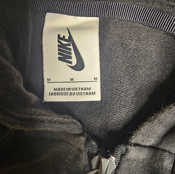 Nike Hooded Sweatshirt - Picture 4 of 7